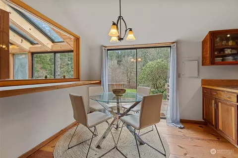 Dining - 4391 Peaceful Pl, Langley, WA 98260 photo 1 of 2