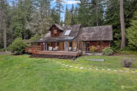 4391 Peaceful Pl, Langley, WA 98260