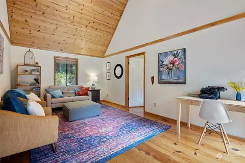 Living - 4391 Peaceful Pl, Langley, WA 98260 photo 3 of 6