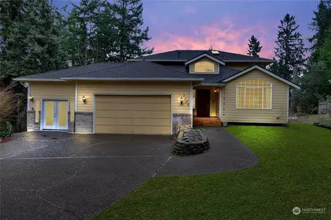 3709 166th Avenue Ct E, Lake Tapps, WA 98391