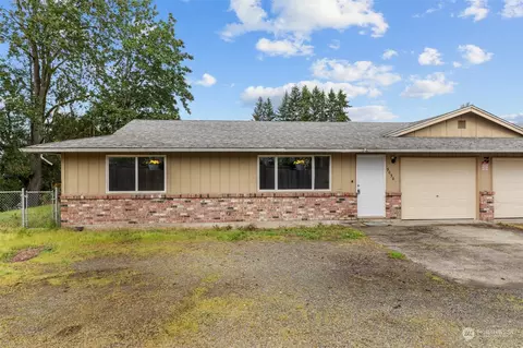 9028 9030 126th St E, Puyallup, WA 98373