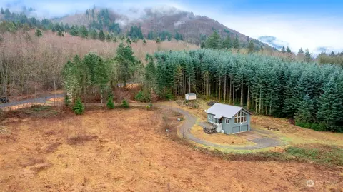 376 Butts Rd, Morton, WA 98356