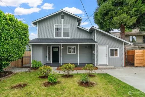923 N 100th St, Seattle, WA 98133