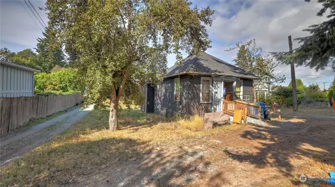 4001 Renton Ave S, Seattle, WA 98108