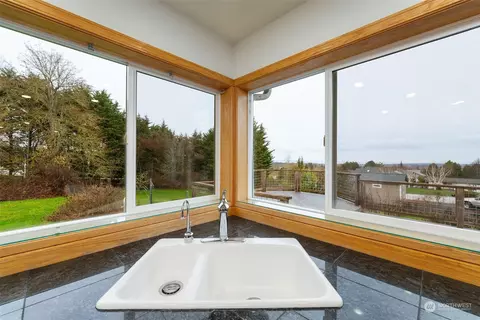 Bath - 2143 Atterberry Rd, Sequim, WA 98382 photo 1 of 4