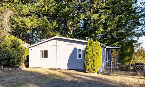 351 NE Barbara Blvd, Belfair, WA 98528