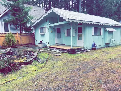 0 Crescent Beach Dr, White Pass, WA 98361