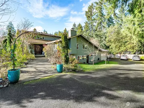 6618 36th Ave SE, Lacey, WA 98503