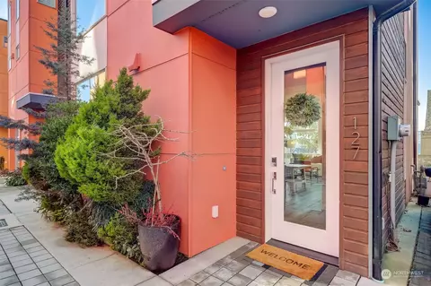 127 16th Ave, Seattle, WA 98122