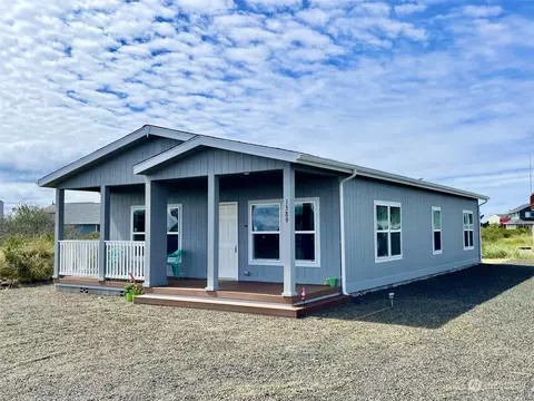 1389 Sand Pebble Ave SW, Ocean Shores, WA 98569