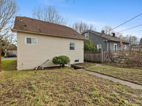 1608 Mcdougall Ave, Everett, WA 98201 photo 21