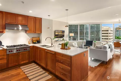 500 106th Ave NE #1111, Bellevue, WA 98004