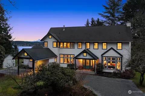 24663 Vashon Hwy SW, Vashon, WA 98070