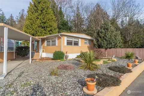 16300 State Highway 305 NE #11, Poulsbo, WA 98370