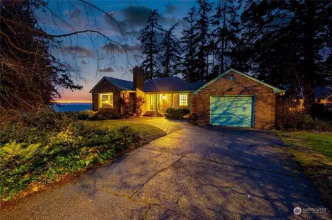 101 Willow Rd, Bellingham, WA 98225