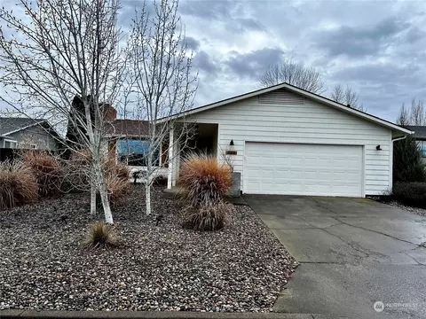 2115 Shale Pl, Walla Walla, WA 99362