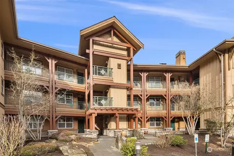 1000 Cabin Creek Ln SW #B104, Issaquah, WA 98027