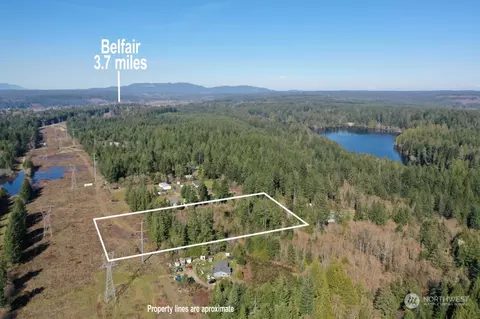 3 E Nn E Tepee Ln, Belfair, WA 98528