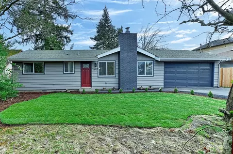 9505 Holly Dr, Everett, WA 98204