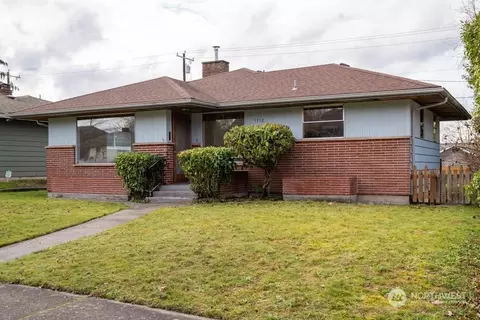 Exterior - 1712 Rainier Ave, Everett, WA 98201 photo 2 of 6