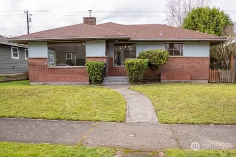 1712 Rainier Ave, Everett, WA 98201