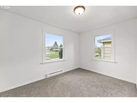 Other - 302 15th Ave, Longview, WA 98632 photo 4 of 10