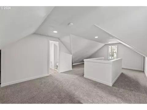 Other - 302 15th Ave, Longview, WA 98632 photo 6 of 10