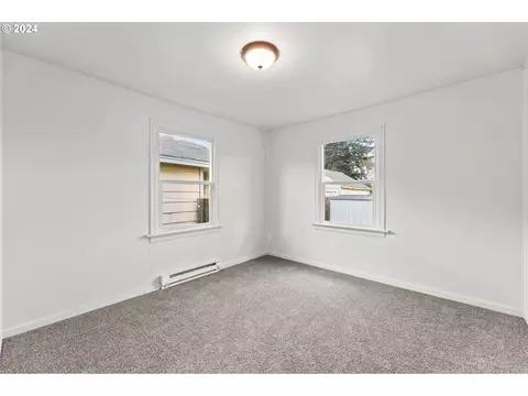 Other - 302 15th Ave, Longview, WA 98632 photo 5 of 10