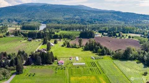 View/Area - 5709 Putnam Rd, Everson, WA 98247 photo 2 of 5