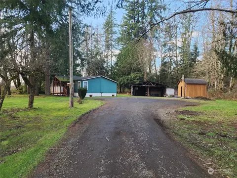 19 Stamper Rd, Elma, WA 98541