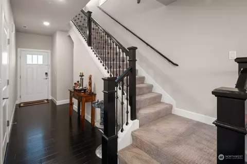Entry Way - 17315 42nd Ave SE, Bothell, WA 98012 photo 1 of 2