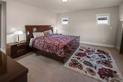 Bedroom - 17315 42nd Ave SE, Bothell, WA 98012 photo 5 of 5