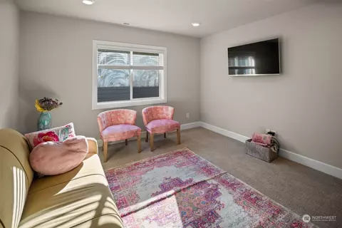 Bedroom - 17315 42nd Ave SE, Bothell, WA 98012 photo 1 of 5