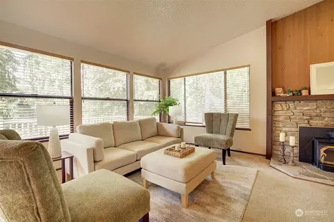 Living - 24127 SE 376th St, Enumclaw, WA 98022 photo 1 of 6