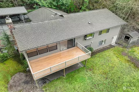 Exterior - 24127 SE 376th St, Enumclaw, WA 98022 photo 9 of 11