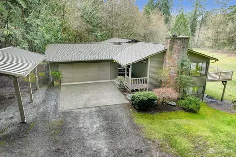 Exterior - 24127 SE 376th St, Enumclaw, WA 98022 photo 3 of 11