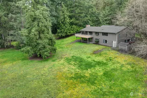 Exterior - 24127 SE 376th St, Enumclaw, WA 98022 photo 6 of 11
