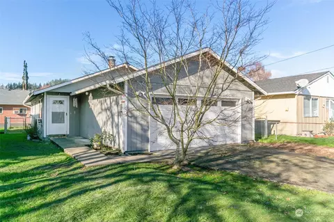 1125 N 4th Ave, Kelso, WA 98626