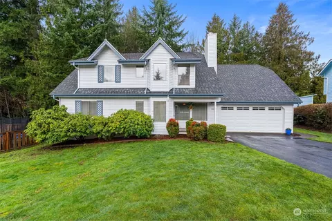 982 NE Colby Ct, Bremerton, WA 98311