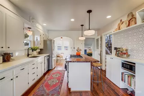 Kitchen - 1020 Colby Ave, Everett, WA 98201 photo 2 of 3