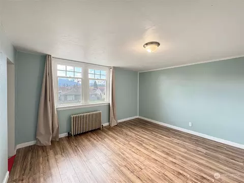 Bedroom - 406 W Alder St, Sequim, WA 98382 photo 5 of 5