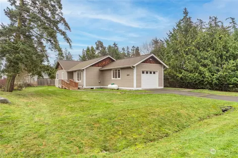1667 14th St, Port Townsend, WA 98368