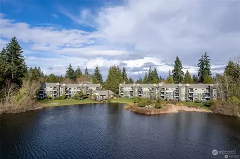 820 Cady Rd #F202, Everett, WA 98203