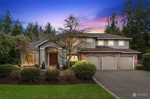 25726 SE 27th St, Sammamish, WA 98075