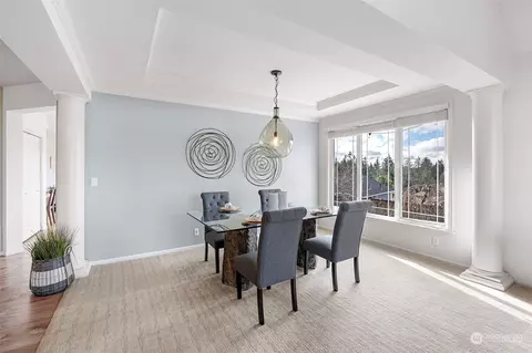 Dining - 2826 202nd St SE, Bothell, WA 98012 photo 4 of 4