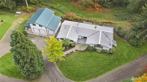 32933 NE 108th St, Carnation, WA 98014