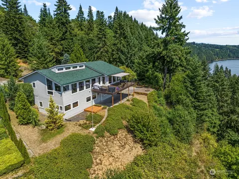 198 Whitewater Rd, Longview, WA 98632