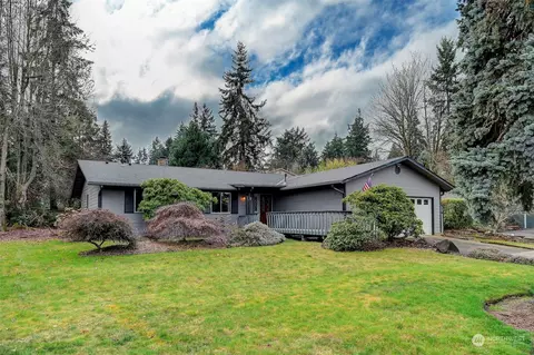 17913 NE 13th St, Bellevue, WA 98008