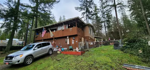 91 Maple St, Quilcene, WA 98376