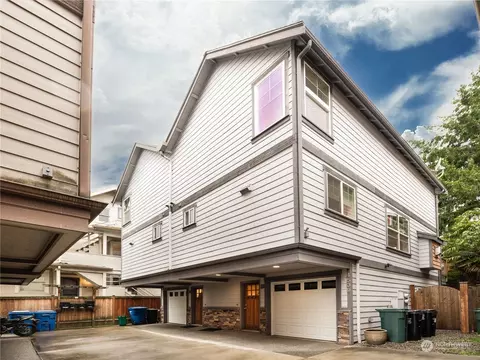 4509 Evanston Ave N #B, Seattle, WA 98103